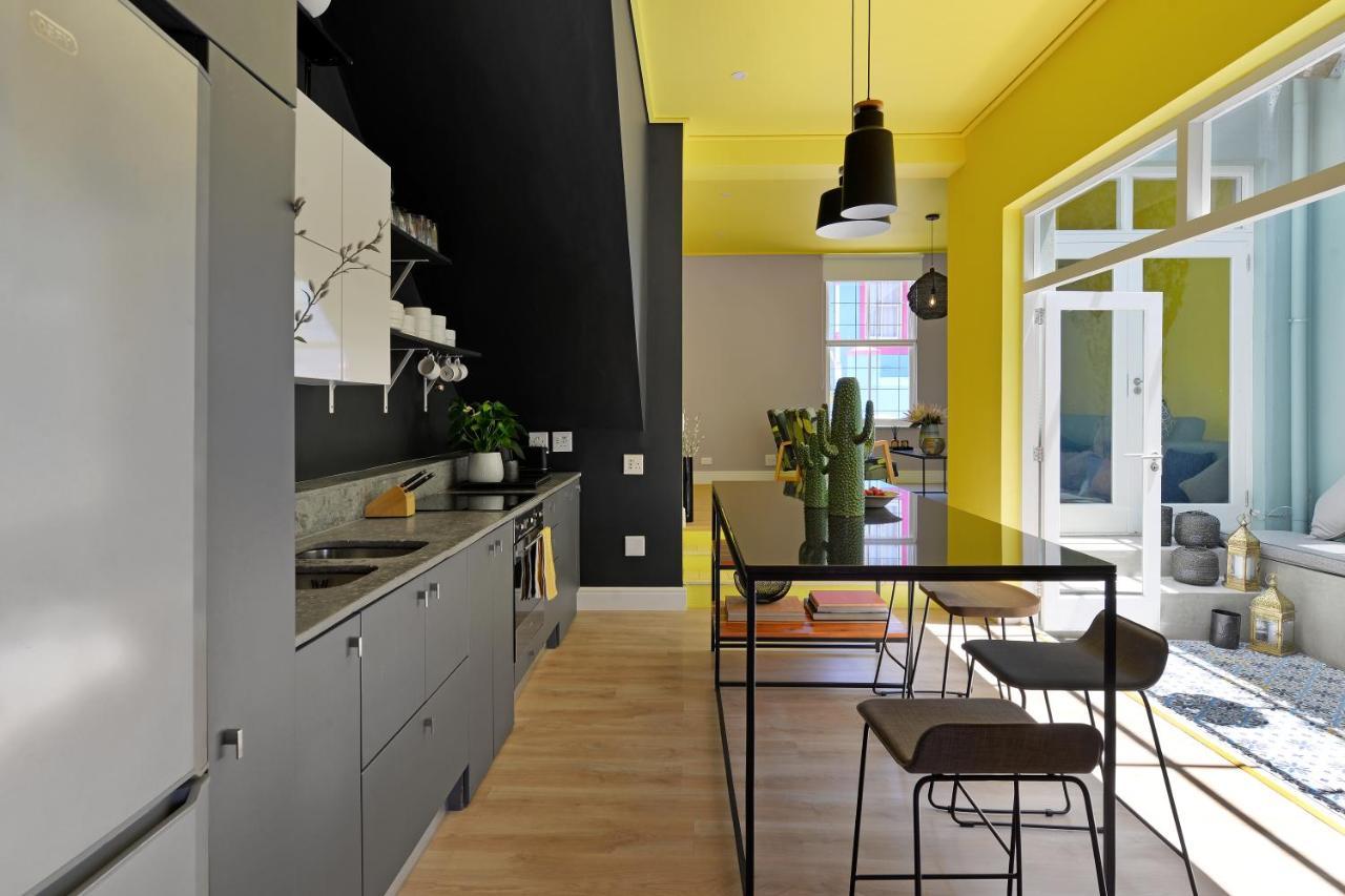 Holiday home Bo-kaap Elegance Historic Luxury & Mountain Views *